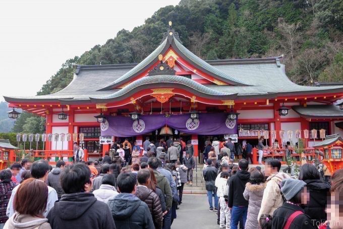 参拝の列
