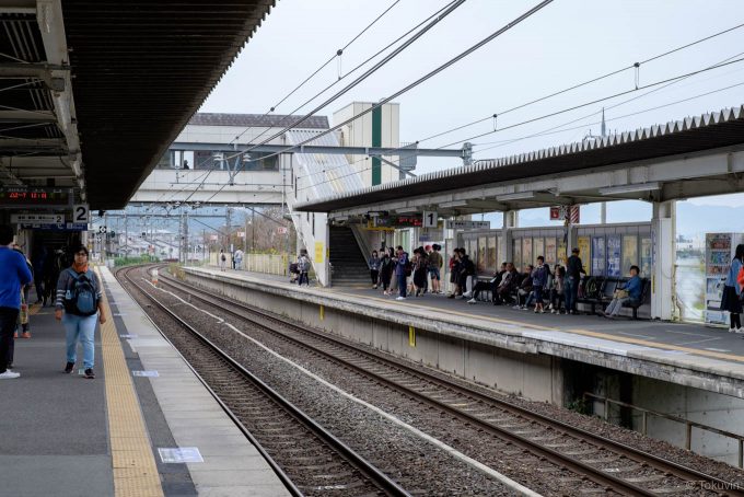 構内は2面2線とシンプル
