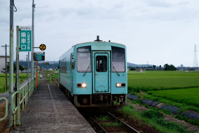 越前大野行き 729D (FUJIFILM X-T1 + XF35mm F1.4R)
