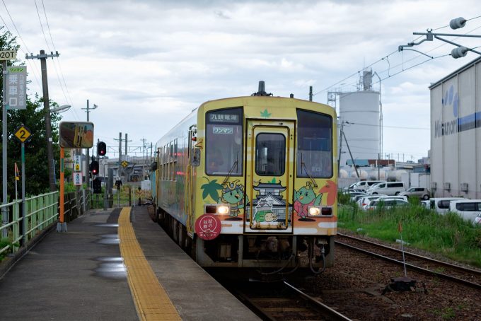 九頭竜湖行き 725D (FUJIFILM X-T1 + XF35mm F1.4R)