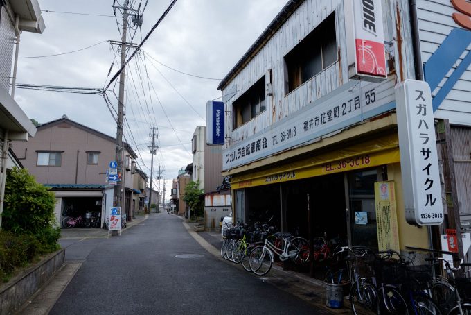 花堂町内から八幡山を目指す (FUJIFILM X-T1 + XF16mm F1.4R)