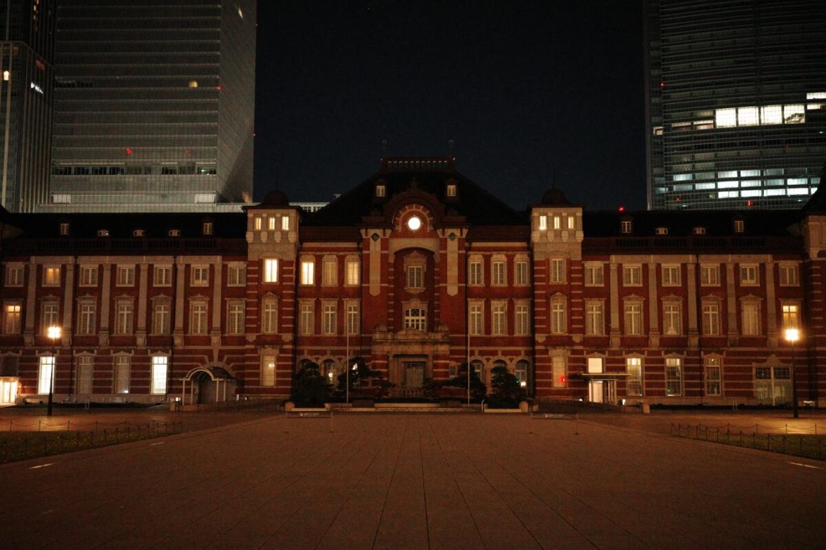 東京駅舎。